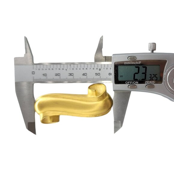 Givenchy Matte Goldtone Scroll Ribbon Chunky Brooch - Picture 5 of 6